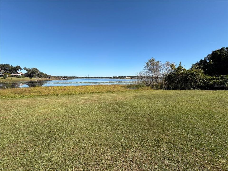 Active With Contract: $799,000 (3 beds, 3 baths, 2678 Square Feet)