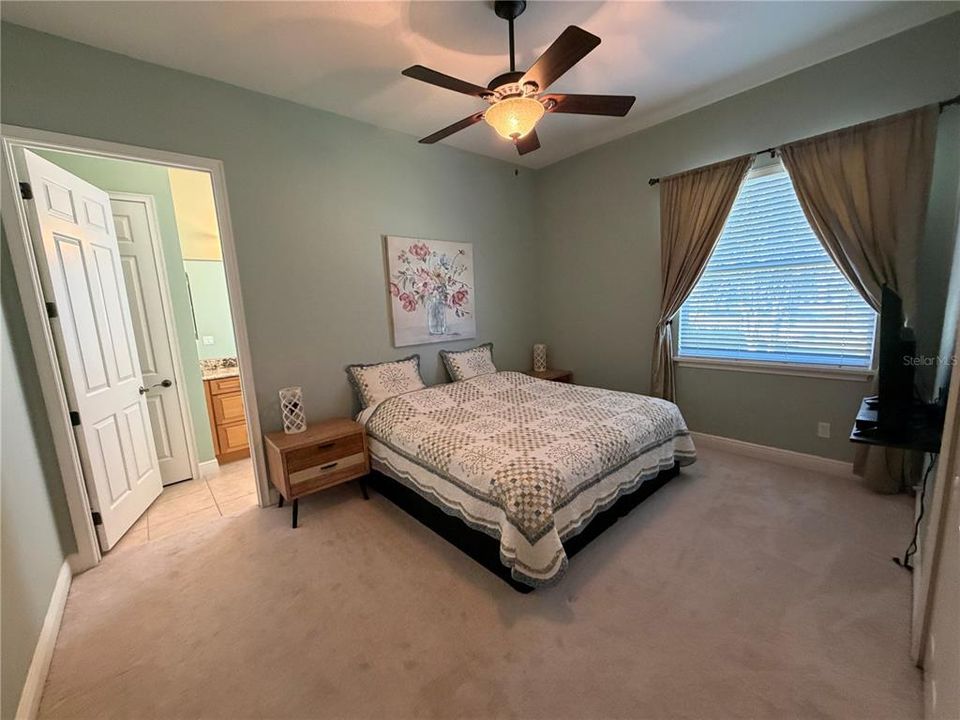 Active With Contract: $799,000 (3 beds, 3 baths, 2678 Square Feet)