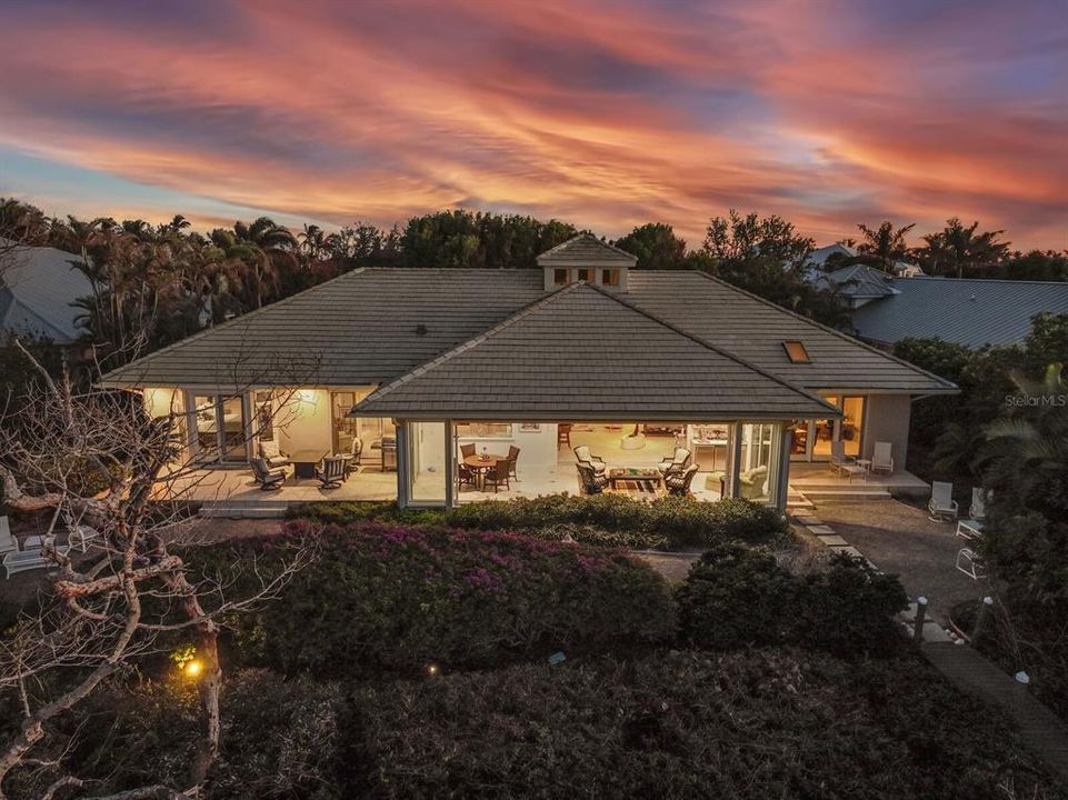 En Venta: $6,950,000 (3 camas, 3 baños, 3546 Pies cuadrados)