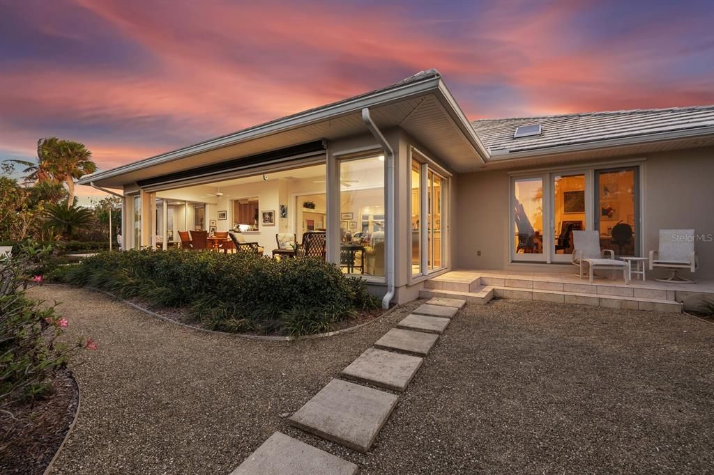 En Venta: $6,950,000 (3 camas, 3 baños, 3546 Pies cuadrados)