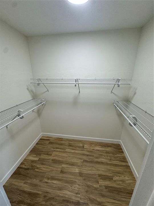 For Rent: $1,450 (2 beds, 2 baths, 3840 Square Feet)