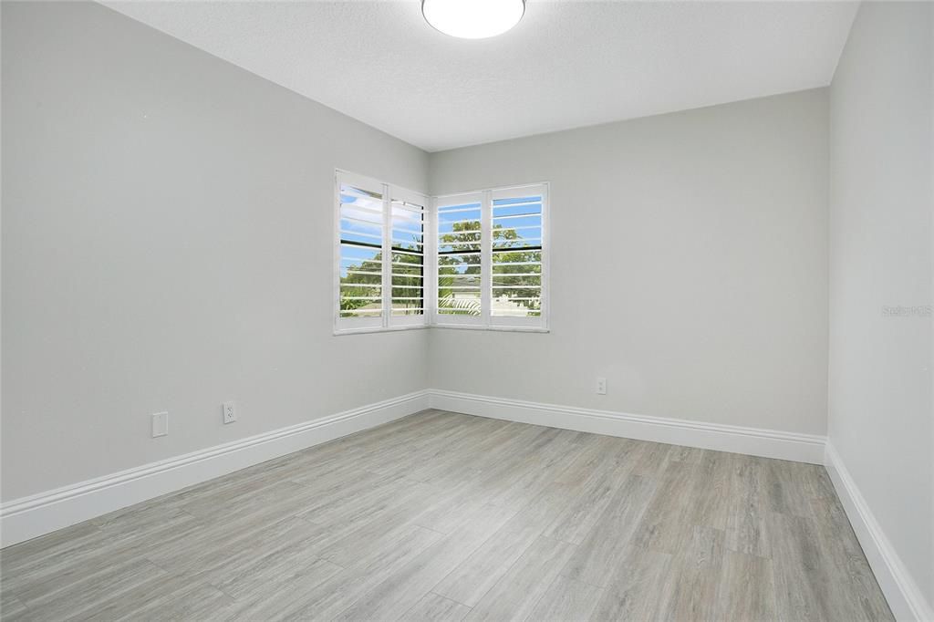 В аренду: $3,000 (3 спален, 2 ванн, 1460 Квадратных фут)