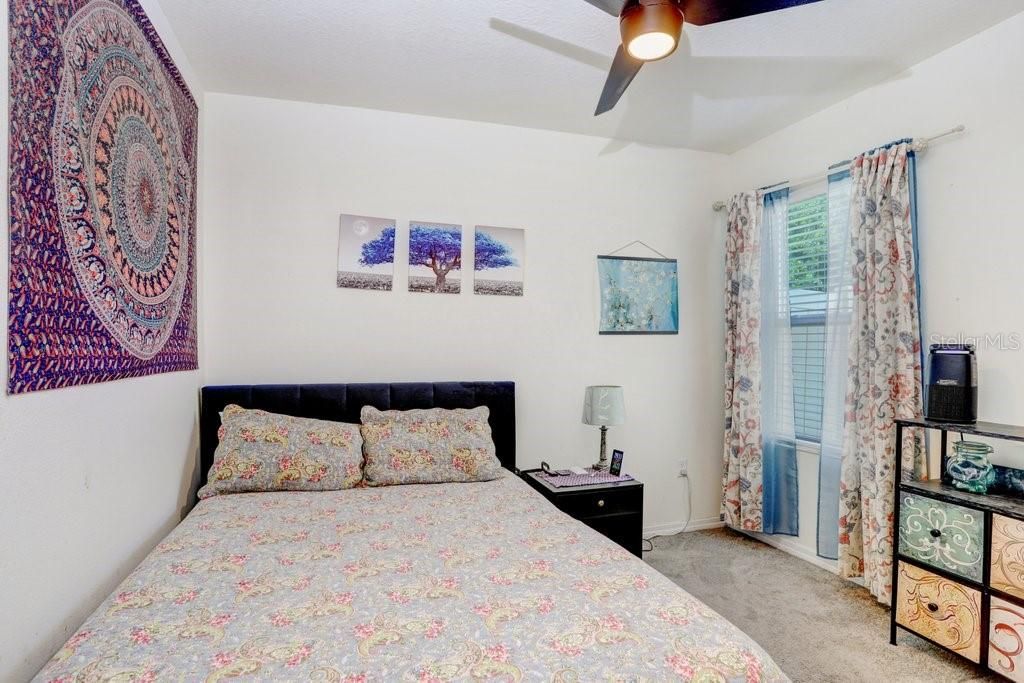 For Rent: $2,200 (3 beds, 2 baths, 1516 Square Feet)