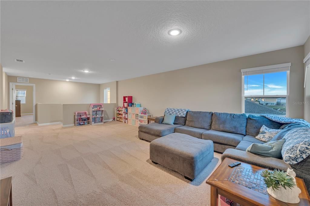 For Sale: $589,900 (7 beds, 3 baths, 3818 Square Feet)