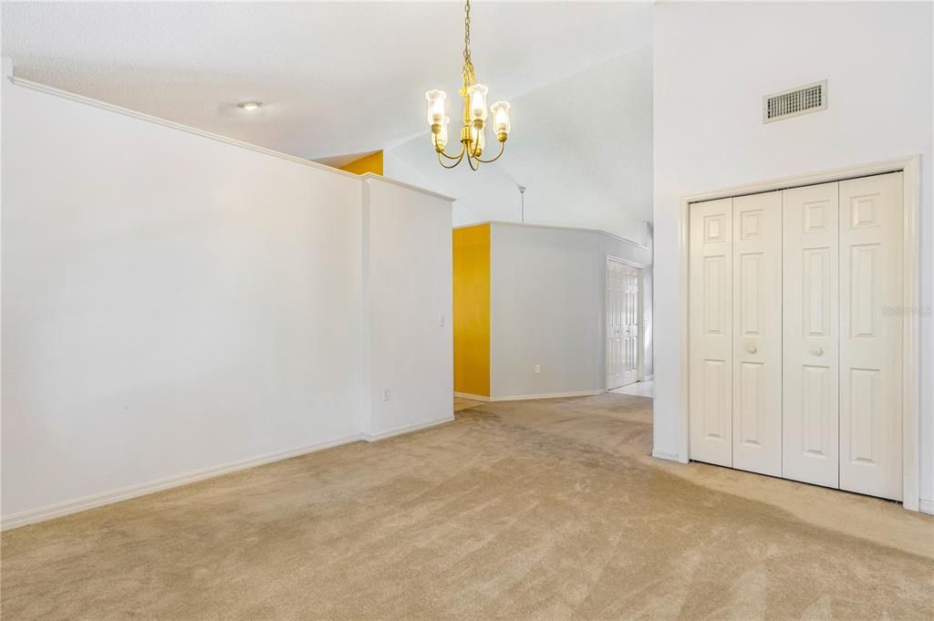 En Venta: $399,900 (4 camas, 3 baños, 1848 Pies cuadrados)