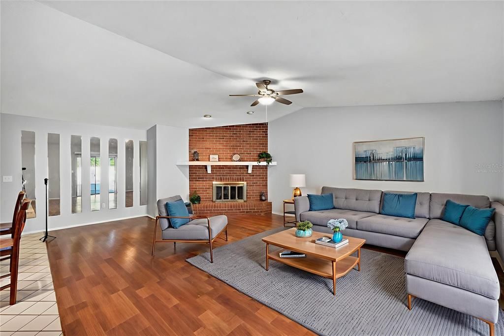 For Sale: $479,900 (3 beds, 2 baths, 1443 Square Feet)