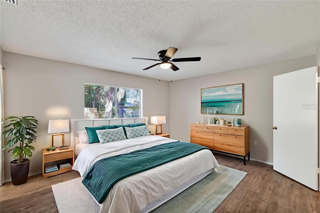 For Sale: $479,900 (3 beds, 2 baths, 1443 Square Feet)