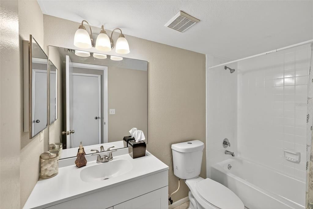 For Sale: $479,900 (3 beds, 2 baths, 1443 Square Feet)