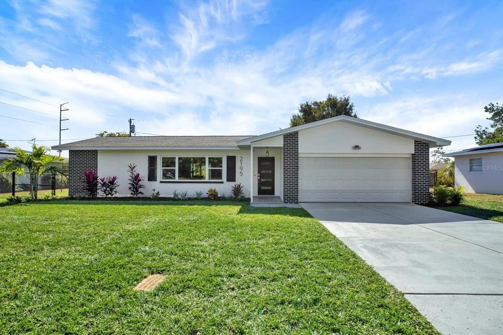 En Venta: $568,000 (4 camas, 2 baños, 1533 Pies cuadrados)