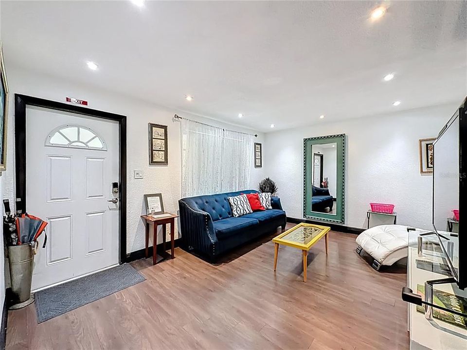 For Sale: $929,999 (0 beds, 0 baths, 1488 Square Feet)