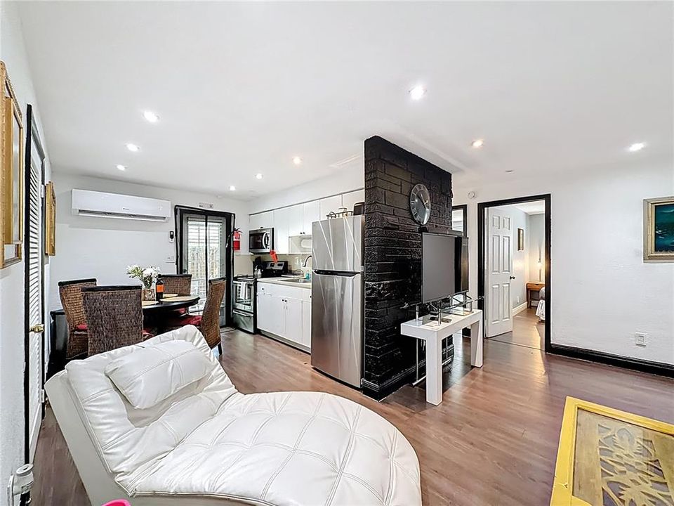 For Sale: $929,999 (0 beds, 0 baths, 1488 Square Feet)