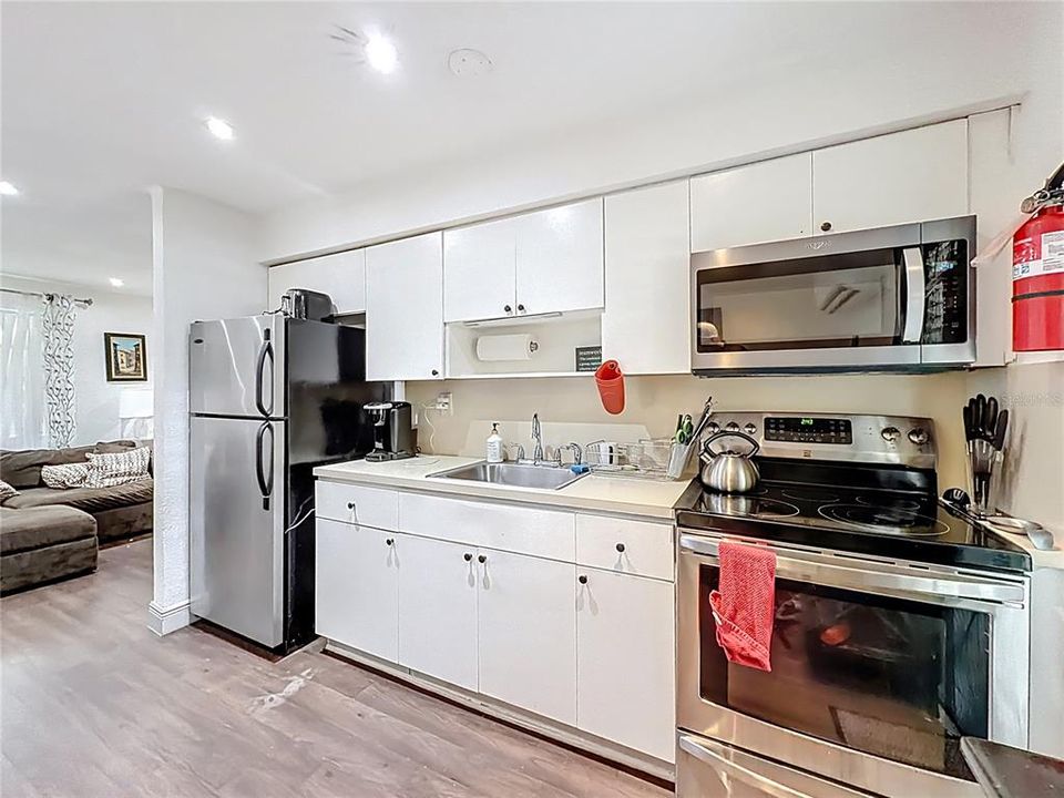 For Sale: $929,999 (0 beds, 0 baths, 1488 Square Feet)