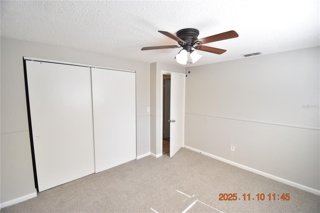 В аренду: $1,825 (4 спален, 2 ванн, 1204 Квадратных фут)