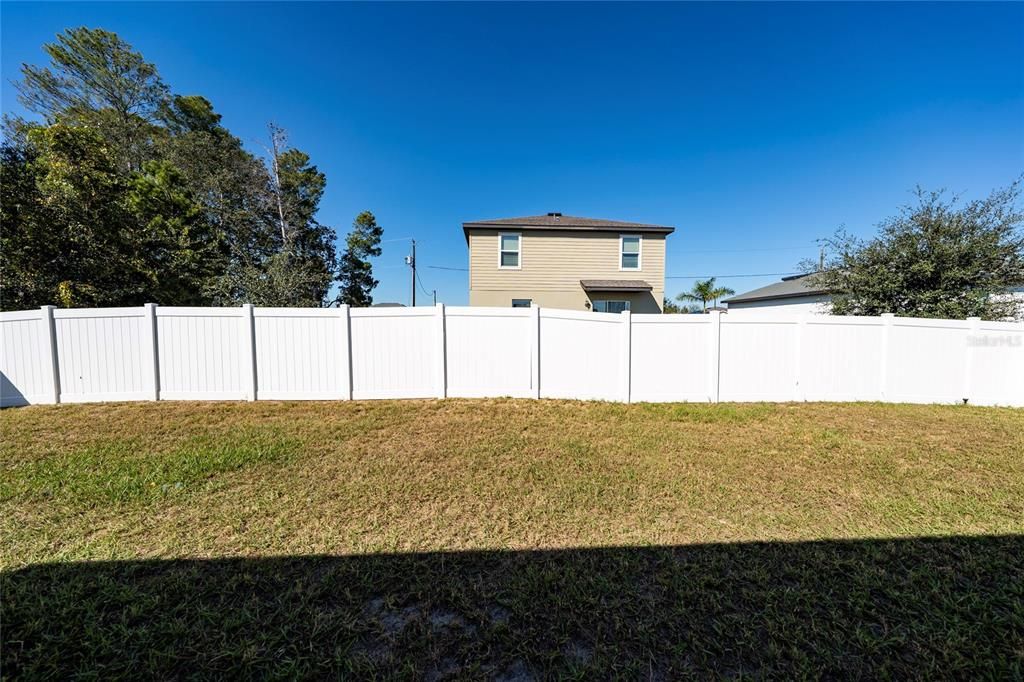 For Sale: $269,990 (4 beds, 2 baths, 1414 Square Feet)