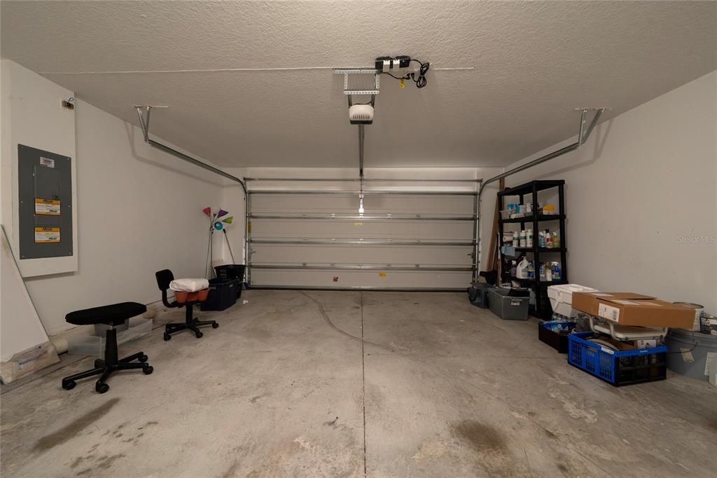 For Sale: $269,990 (4 beds, 2 baths, 1414 Square Feet)