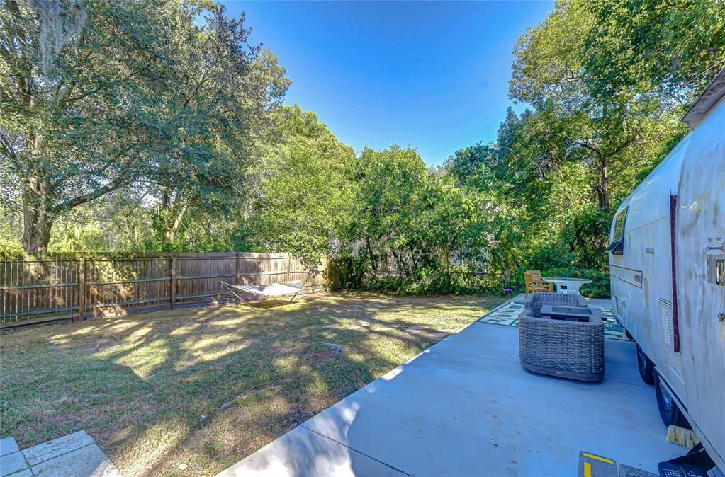 Active With Contract: $499,000 (3 beds, 2 baths, 2000 Square Feet)