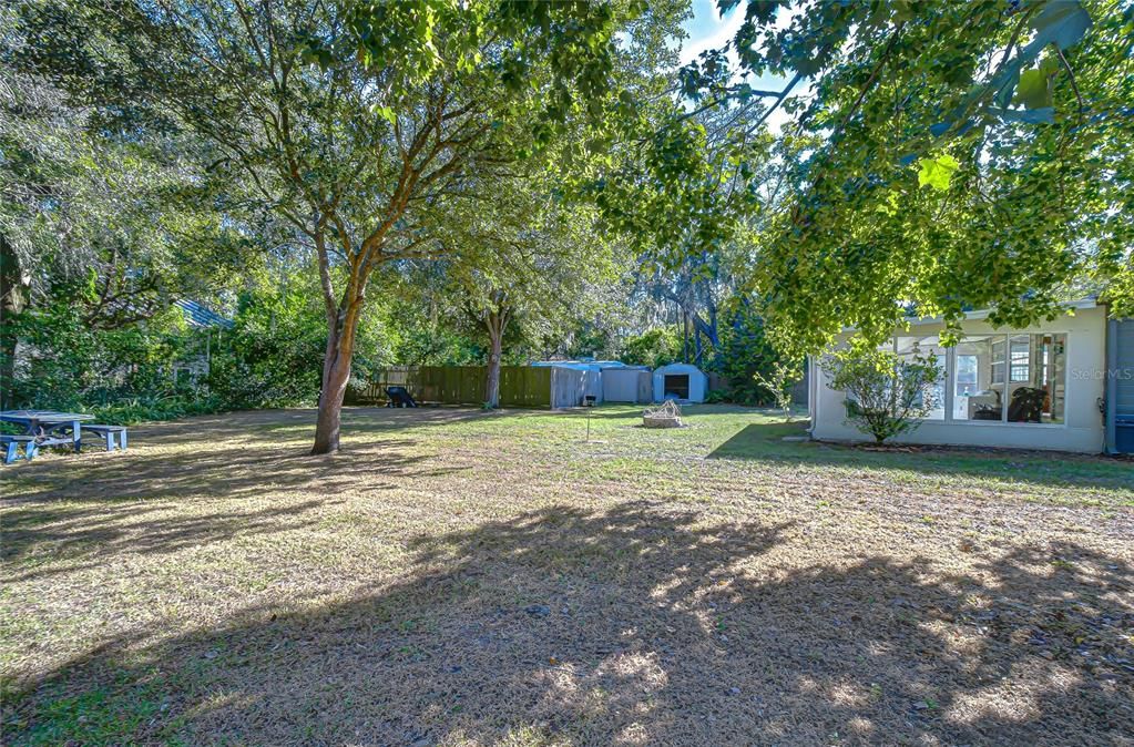 Active With Contract: $499,000 (3 beds, 2 baths, 2000 Square Feet)