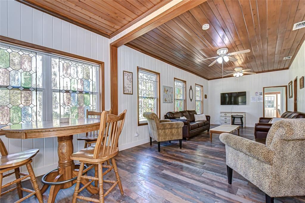 Active With Contract: $499,000 (3 beds, 2 baths, 2000 Square Feet)