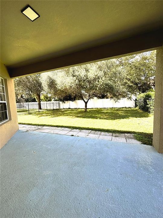 Active With Contract: $2,799 (3 beds, 2 baths, 1771 Square Feet)