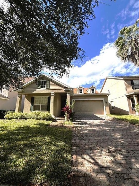 Active With Contract: $2,799 (3 beds, 2 baths, 1771 Square Feet)