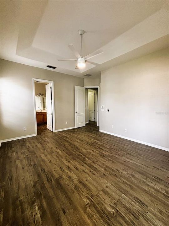 Active With Contract: $2,799 (3 beds, 2 baths, 1771 Square Feet)