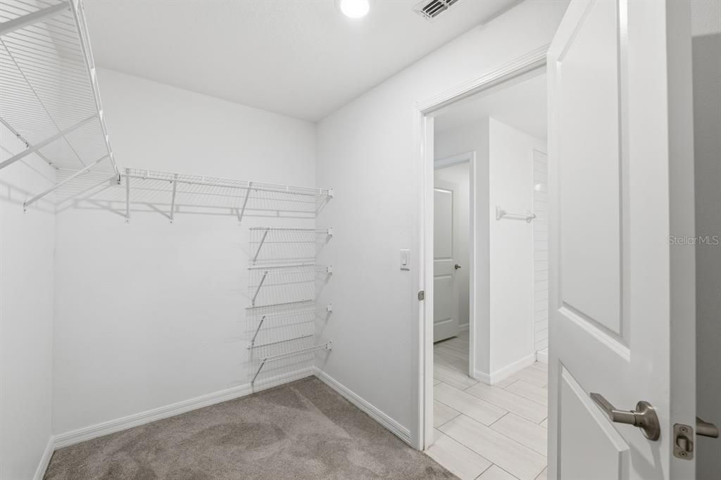 For Rent: $2,800 (3 beds, 2 baths, 1451 Square Feet)