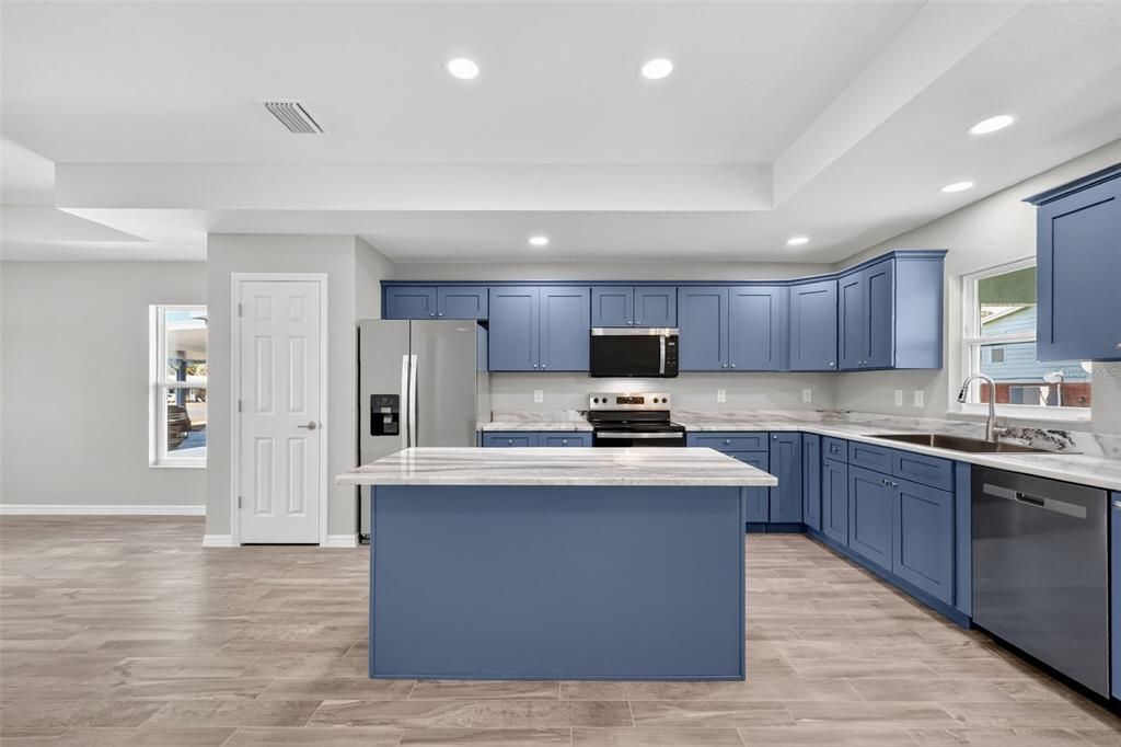 En Venta: $379,000 (3 camas, 2 baños, 1744 Pies cuadrados)