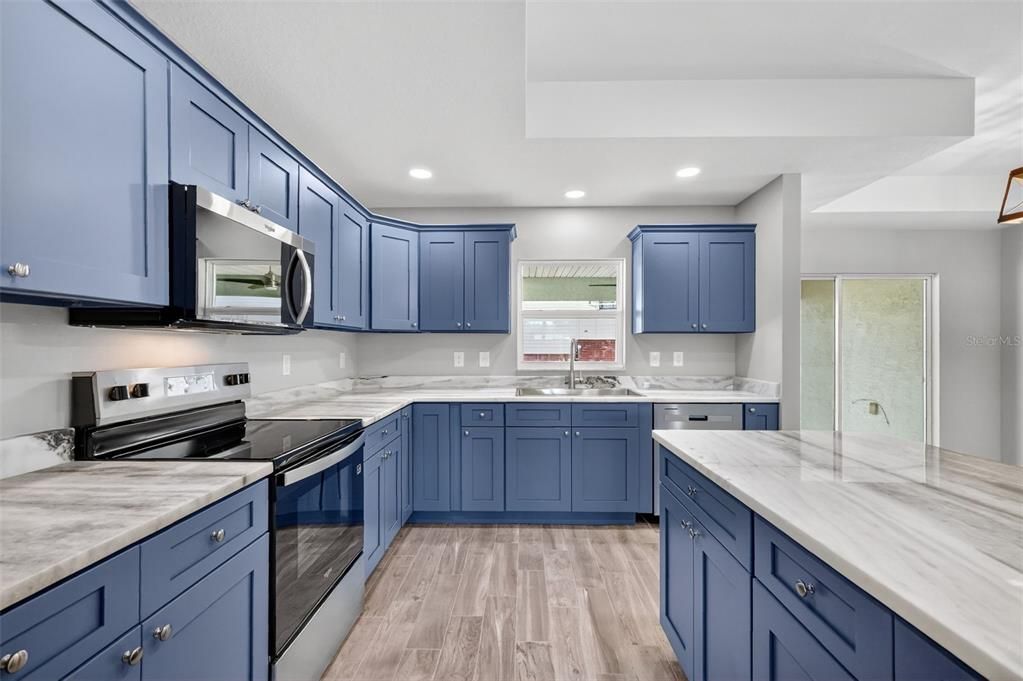 En Venta: $379,000 (3 camas, 2 baños, 1744 Pies cuadrados)