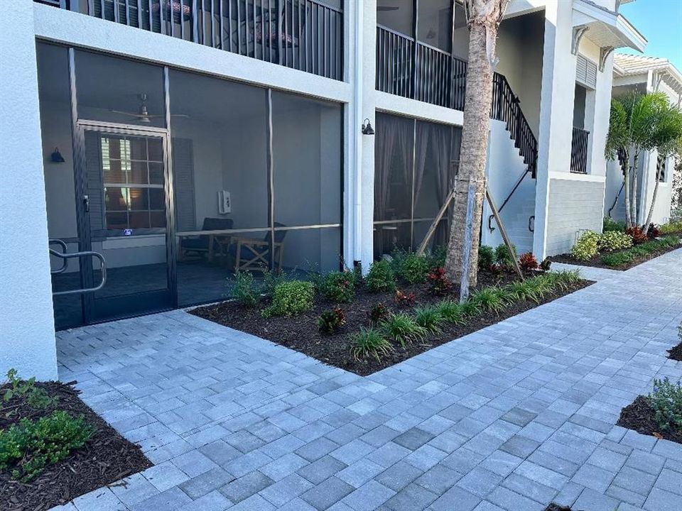 For Rent: $6,000 (2 beds, 2 baths, 1366 Square Feet)