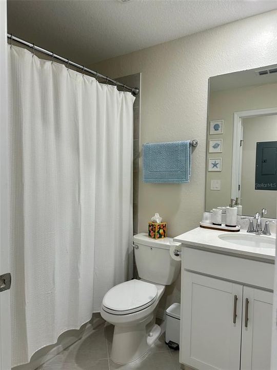 For Rent: $6,000 (2 beds, 2 baths, 1366 Square Feet)