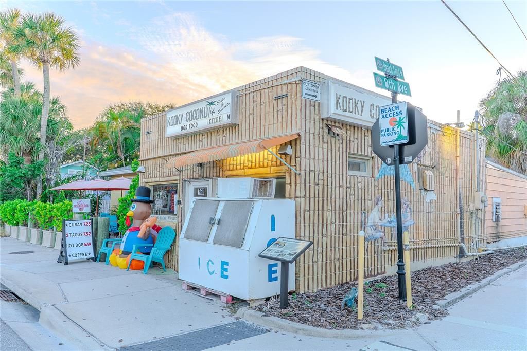 For Sale: $835,000 (3 beds, 3 baths, 1935 Square Feet)