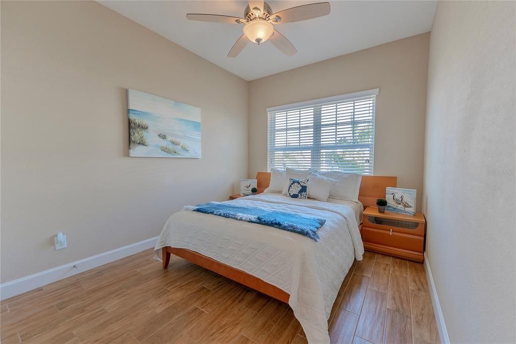 For Sale: $835,000 (3 beds, 3 baths, 1935 Square Feet)