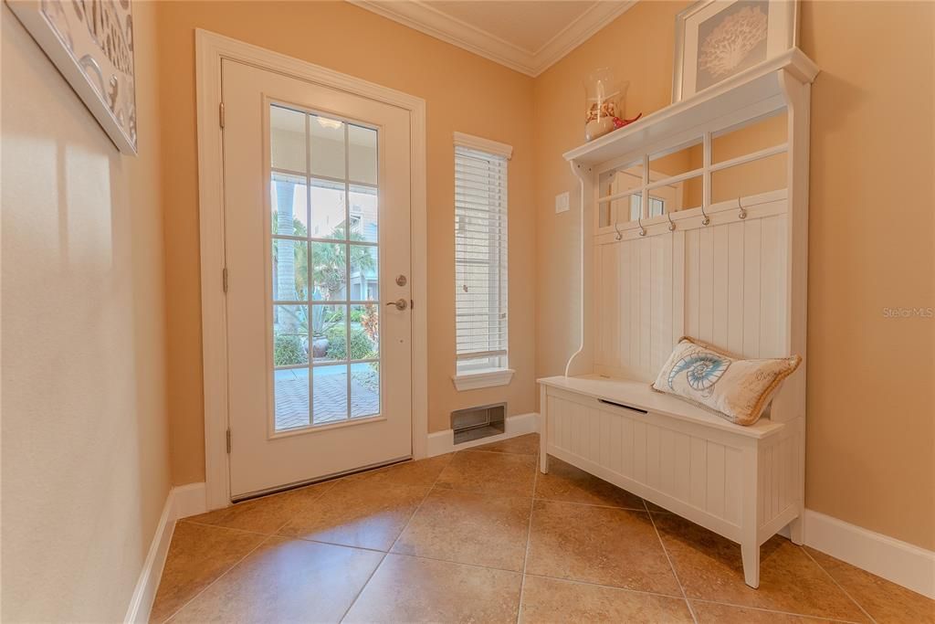 For Sale: $835,000 (3 beds, 3 baths, 1935 Square Feet)