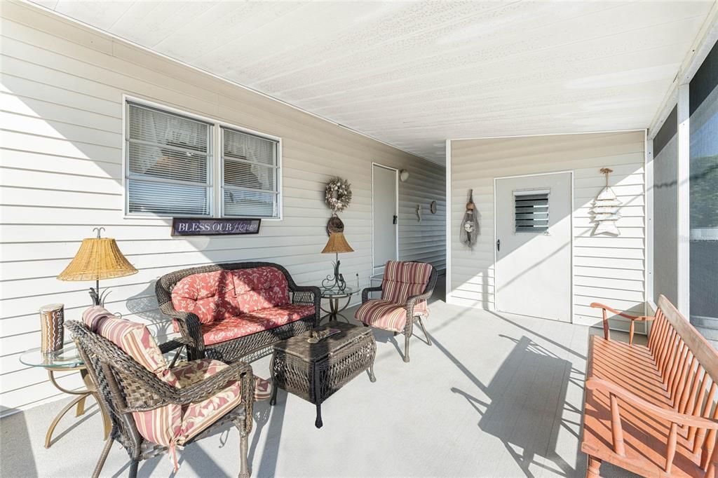 На продажу: $139,900 (2 спален, 2 ванн, 860 Квадратных фут)