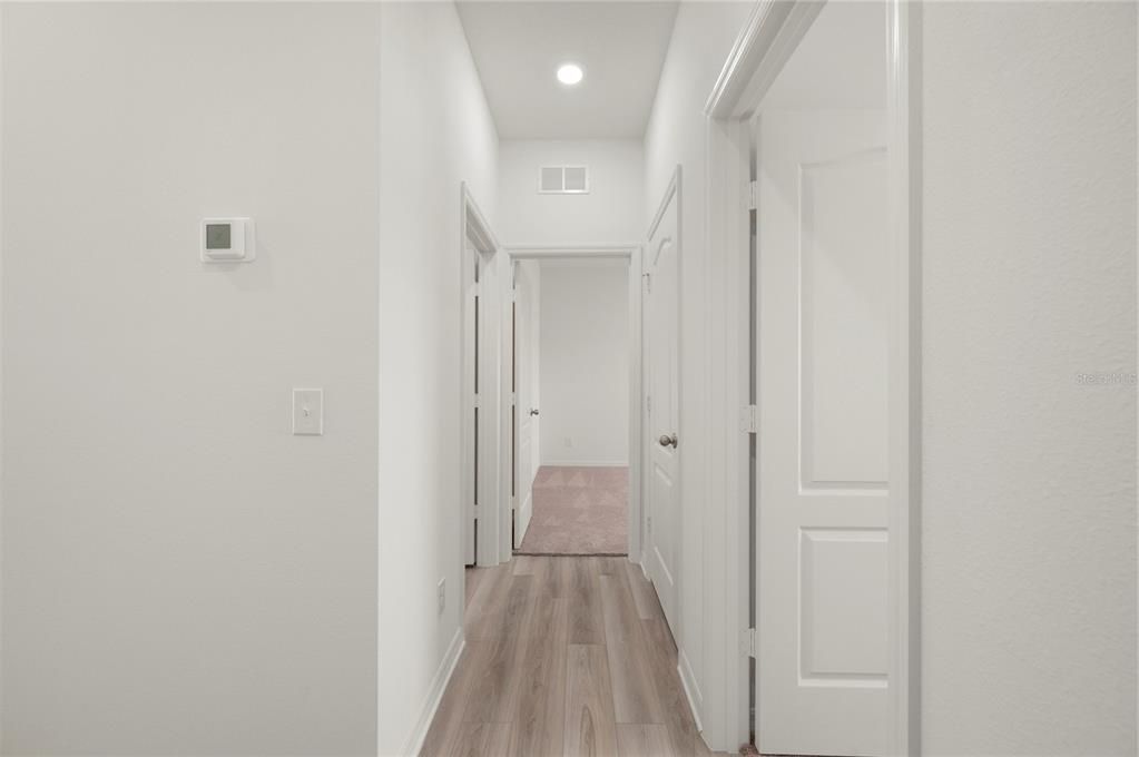 На продажу: $350,900 (3 спален, 2 ванн, 1459 Квадратных фут)