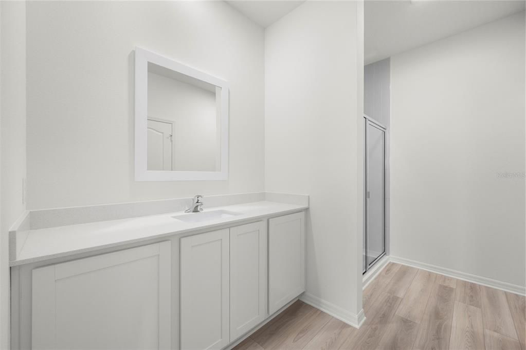 На продажу: $350,900 (3 спален, 2 ванн, 1459 Квадратных фут)