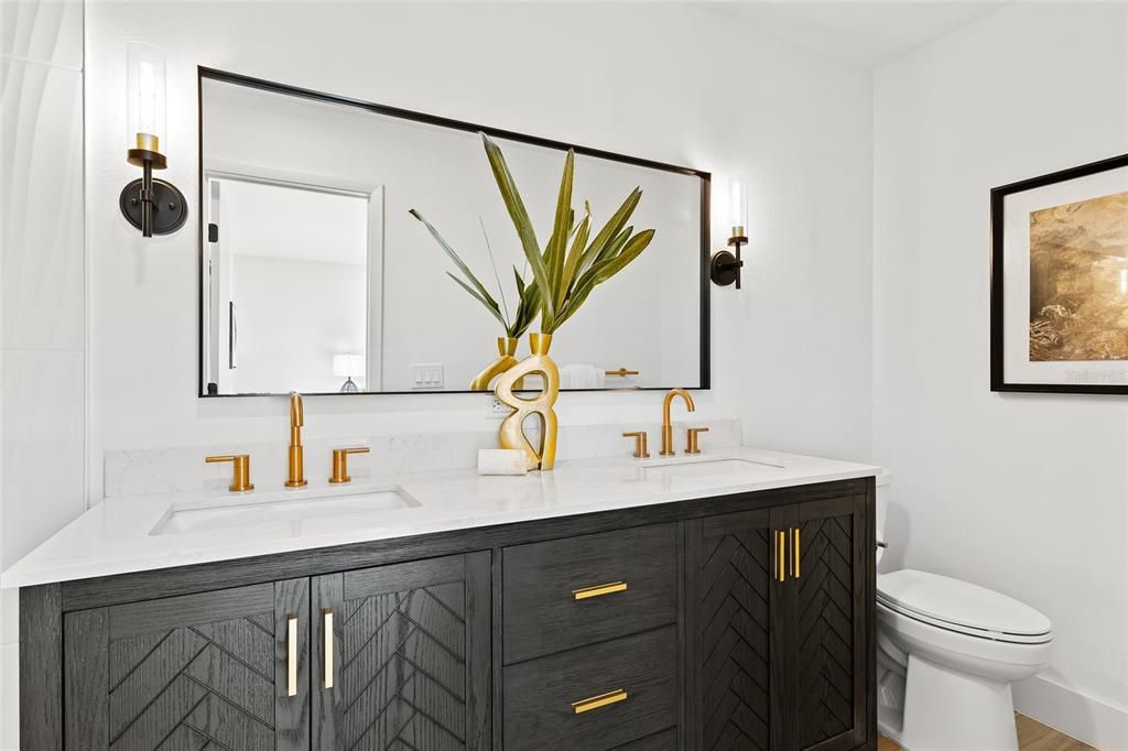 待售: $899,000 (4 贝兹, 3 浴室, 2228 平方英尺)