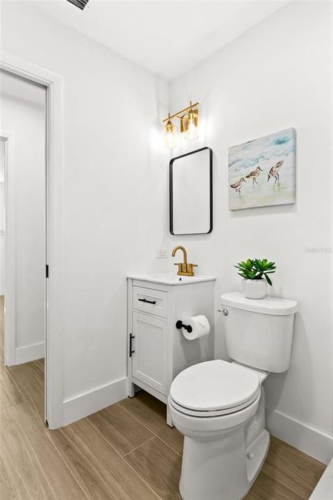 待售: $899,000 (4 贝兹, 3 浴室, 2228 平方英尺)