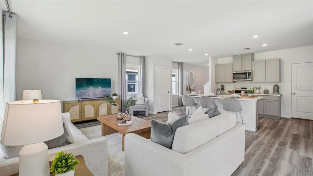 En Venta: $415,990 (4 camas, 2 baños, 2305 Pies cuadrados)