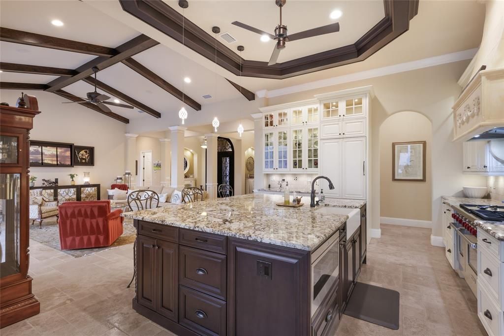 For Sale: $3,299,000 (3 beds, 4 baths, 4176 Square Feet)