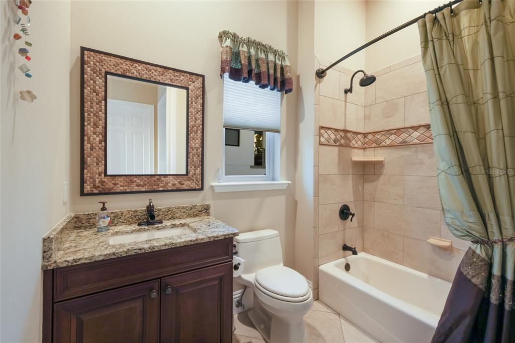 For Sale: $3,299,000 (3 beds, 4 baths, 4176 Square Feet)