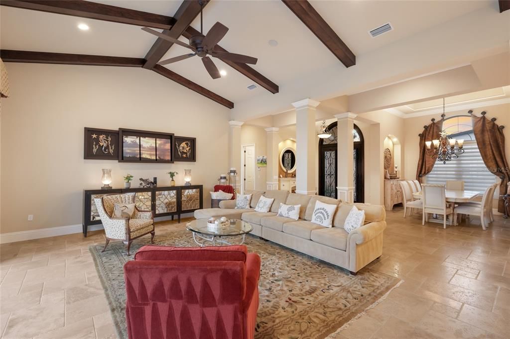 For Sale: $3,299,000 (3 beds, 4 baths, 4176 Square Feet)