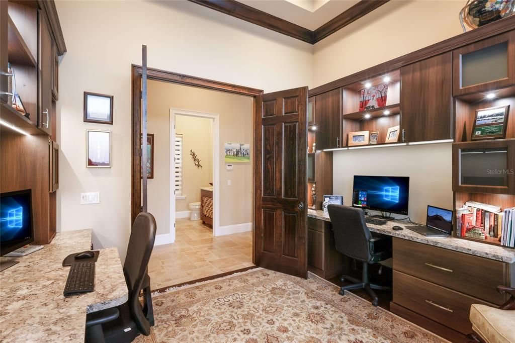 For Sale: $3,299,000 (3 beds, 4 baths, 4176 Square Feet)