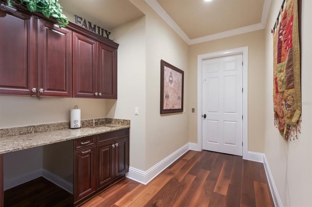 For Sale: $3,299,000 (3 beds, 4 baths, 4176 Square Feet)