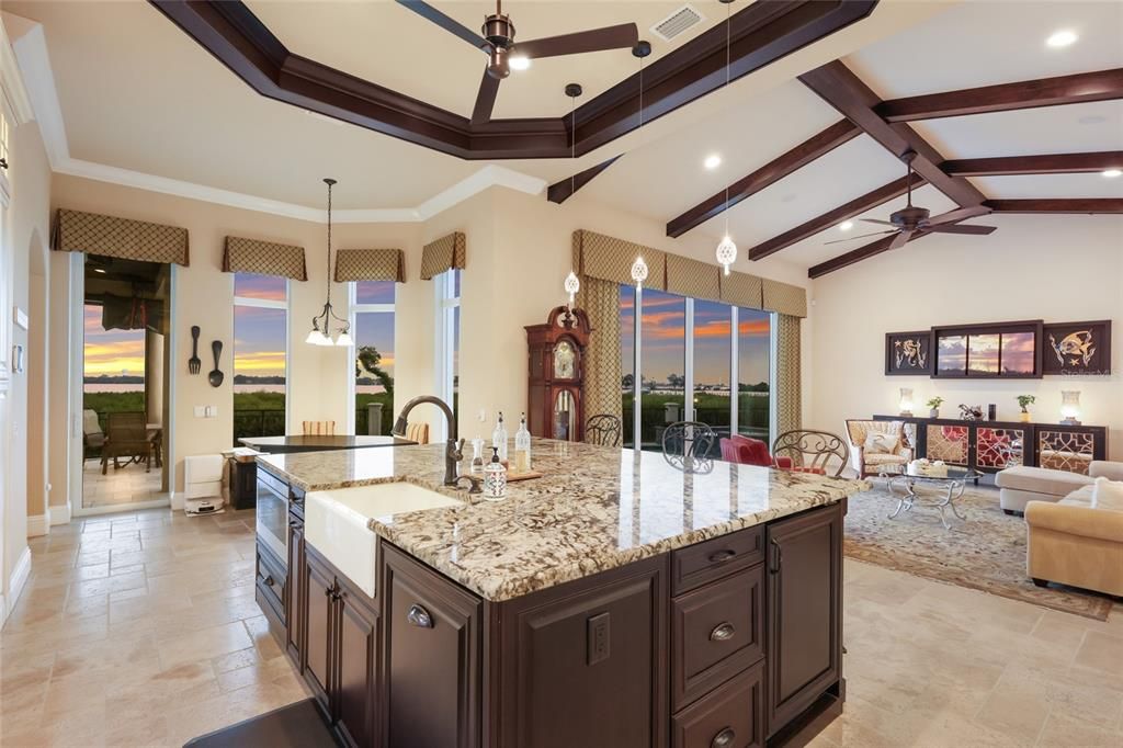 For Sale: $3,299,000 (3 beds, 4 baths, 4176 Square Feet)