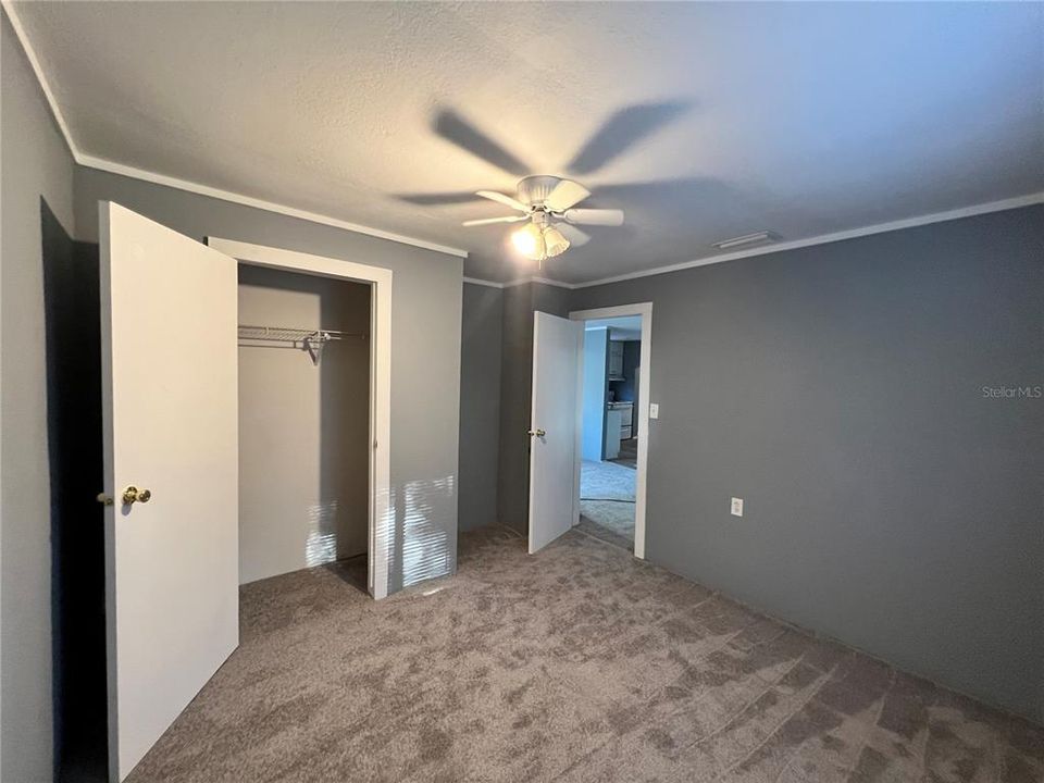 For Rent: $1,195 (2 beds, 1 baths, 918 Square Feet)