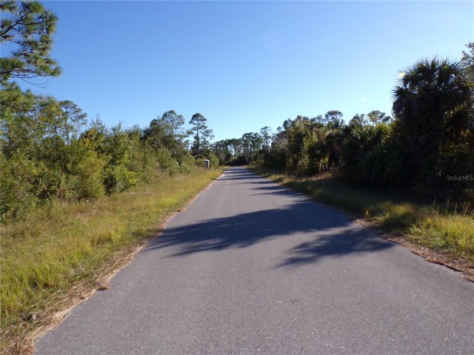 На продажу: $16,990 (0.23 acres)