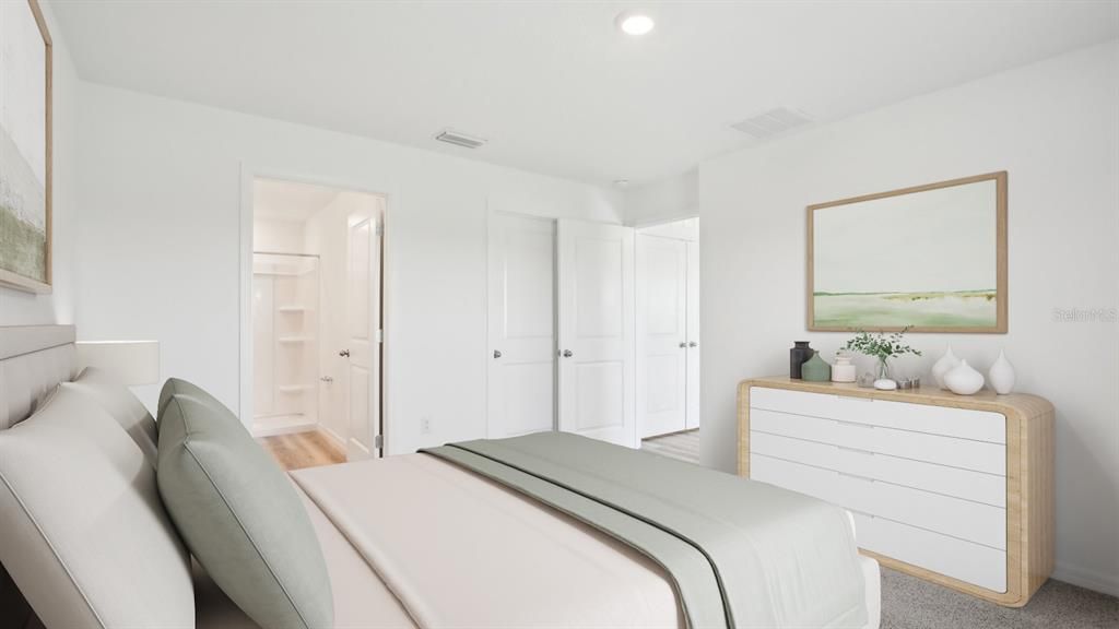 Active With Contract: $327,490 (3 beds, 2 baths, 1328 Square Feet)