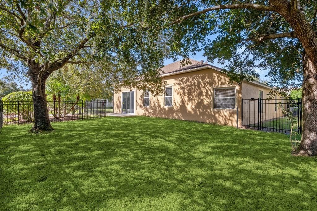 待售: $565,000 (4 贝兹, 2 浴室, 2587 平方英尺)