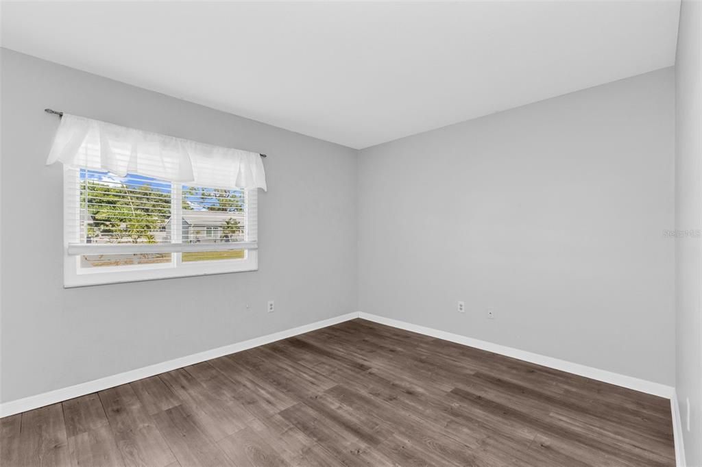 待售: $229,900 (3 贝兹, 2 浴室, 1176 平方英尺)